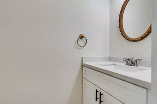 4510 Chestnut Meadow Dr, Sugar Land, TX 77479 - Photo 10