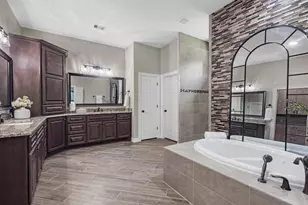 19332 Chateau Ridge Ct, Tomball, TX 77377 - Photo 24