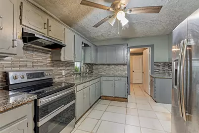 24732 Hufsmith Kohrville Road, Tomball, TX 77375 - Photo 8