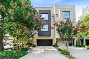 4324 Blossom St, Houston, TX 77007 - Photo 2