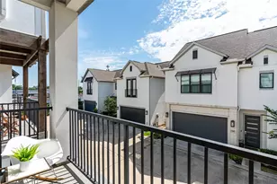 1747 Ojeman Spring Ln, Houston, TX 77055 - Photo 4