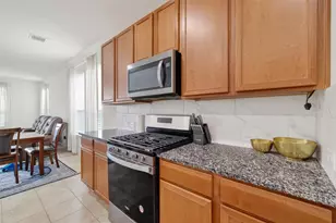 2023 Katalonia Ln, Fresno, TX 77545 - Photo 10