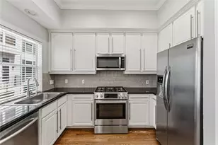 1332 Fairview Ave, Houston, TX 77006 - Photo 12