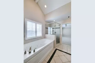 2614 Wroxton Road, West University Place, TX 77005 - Photo 32