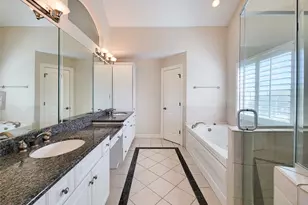 2614 Wroxton Rd, West University Place, TX 77005 - Photo 36