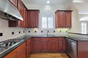 2614 Wroxton Rd, West University Place, TX 77005 - Photo 12