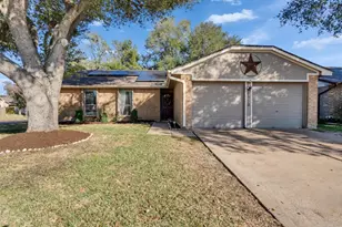 6118 Alstead Dr, Houston, TX 77041 - Photo 2