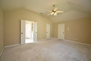 219 N Wimberly Way, The Woodlands, TX 77385 - Photo 14