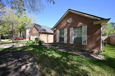 219 N Wimberly Way, The Woodlands, TX 77385 - Photo 2