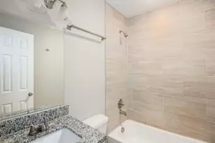 7815 Jester St, Houston, TX 77051 - Photo 14