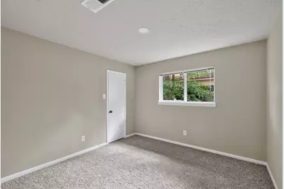 1915 Seven Oaks Drive, Kingwood, TX 77339 - Photo 24