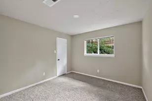 1915 7 Oaks Dr, Kingwood, TX 77339 - Photo 24