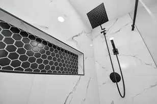 20010 Cottonglade Ln, Humble, TX 77338 - Photo 16