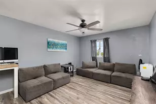 1418 Beech Ave, McAllen, TX 78501 - Photo 2