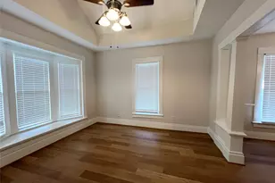 421 E Myrtle St, Angleton, TX 77515 - Photo 4