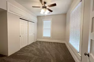 421 E Myrtle St, Angleton, TX 77515 - Photo 10