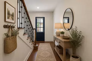 2332 Naomi St, Houston, TX 77054 - Photo 2