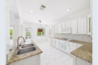 5407 Lake Place Drive, Houston, TX 77041 - Photo 18
