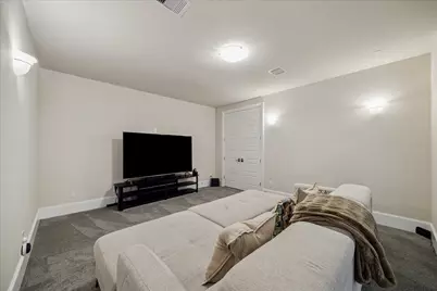 79 Amber Hollow Court, Sugar Land, TX 77479 - Photo 24