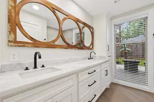 12506 Winding Brook Ln, Houston, TX 77024 - Photo 26