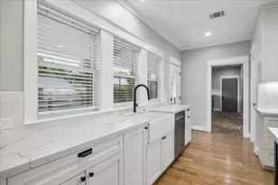 1205 Temple St, Houston, TX 77009 - Photo 16