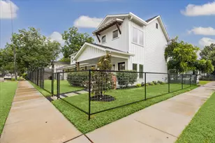1205 Temple St, Houston, TX 77009 - Photo 2