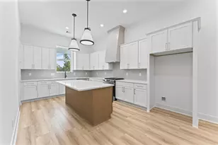 4131 De George St, Houston, TX 77009 - Photo 2