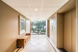 1111 Bering Dr, Houston, TX 77057 - Photo 16
