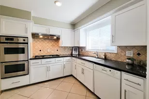 2318 Ansbury Dr, Houston, TX 77018 - Photo 8