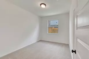 21915 Laurel Cherry Ct, Waller, TX 77484 - Photo 18