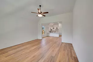 21915 Laurel Cherry Ct, Waller, TX 77484 - Photo 12