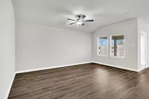 2526 Covered wagon Dr, Crosby, TX 77532 - Photo 4