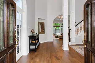 110 Capstone Cir, The Woodlands, TX 77381 - Photo 2