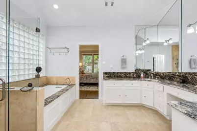 110 Capstone Circle, The Woodlands, TX 77381 - Photo 18