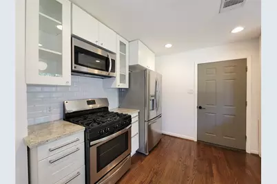 9506 Vogue Lane, Houston, TX 77080 - Photo 16