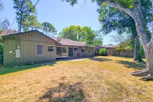 9506 Vogue Ln, Houston, TX 77080 - Photo 46