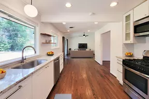 9506 Vogue Ln, Houston, TX 77080 - Photo 18