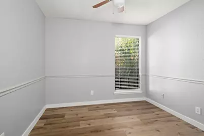 9009 Richmond Avenue #111, Houston, TX 77063 - Photo 12