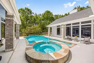 11956 White Oak Crossing, Conroe, TX 77385 - Photo 4