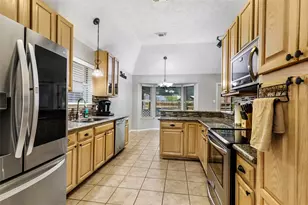 5810 Dixie Ln, Baytown, TX 77523 - Photo 14