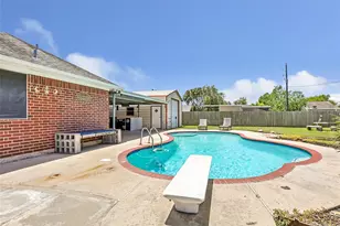 5810 Dixie Ln, Baytown, TX 77523 - Photo 32