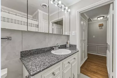 4510 Creekbend Drive, Houston, TX 77035 - Photo 24