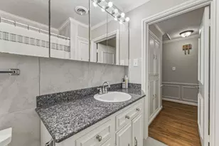4510 Creekbend Dr, Houston, TX 77035 - Photo 24