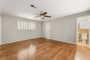 4510 Creekbend Dr, Houston, TX 77035 - Photo 32