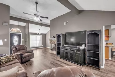 17306 Chapel Pine Street, Spring, TX 77379 - Photo 6