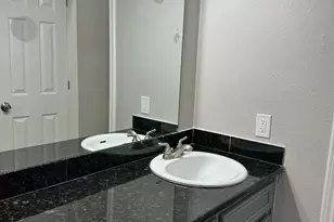 9707 Richmond Ave, Houston, TX 77042 - Photo 6