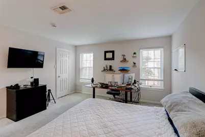 600 Wilcrest Drive #30, Houston, TX 77042 - Photo 32