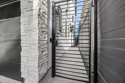 236 Birdsall Street, Houston, TX 77007 - Photo 2