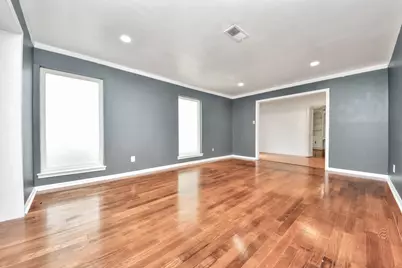 5807 Foresthaven Drive, Houston, TX 77066 - Photo 8