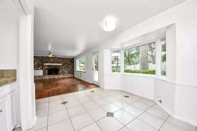 5807 Foresthaven Drive, Houston, TX 77066 - Photo 10